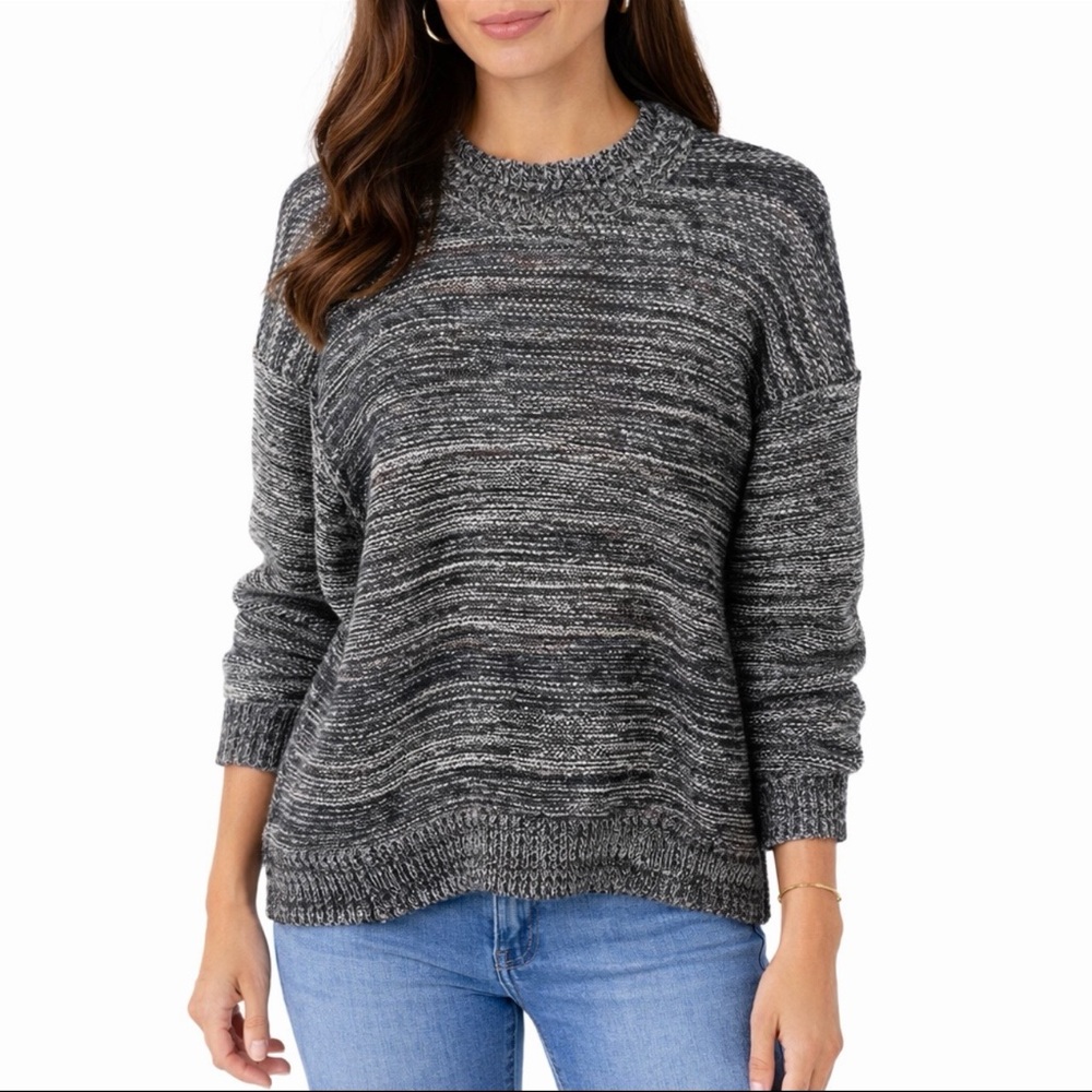 [UGG] Textured Gray Mesh Sweater